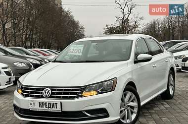 Седан Volkswagen Passat 2018 в Кривому Розі