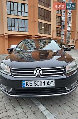 Универсал Volkswagen Passat 2013 в Днепре