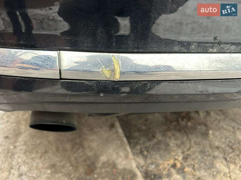 Універсал Volkswagen Passat 2013 в Гостомелі