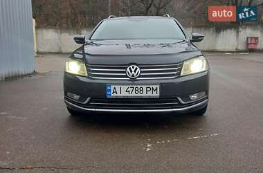 Універсал Volkswagen Passat 2011 в Києві