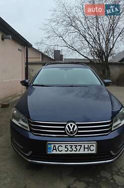 Універсал Volkswagen Passat 2011 в Луцьку