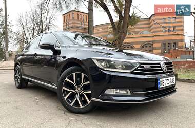 Седан Volkswagen Passat 2015 в Кривому Розі