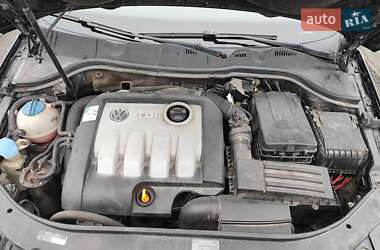 Универсал Volkswagen Passat 2006 в 
