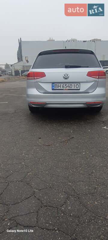 Универсал Volkswagen Passat 2015 в Одессе фото 3 Универсал Volkswagen Passat 2015 в Одессе