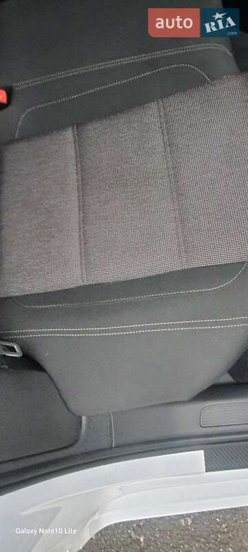 Универсал Volkswagen Passat 2015 в Одессе фото 23 Универсал Volkswagen Passat 2015 в Одессе