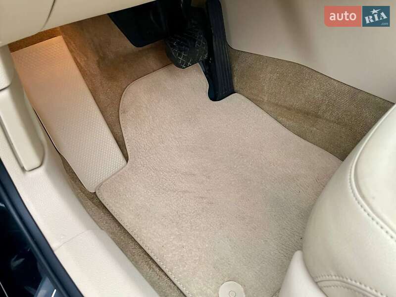 Седан Volkswagen Passat 2015 в Житомирі