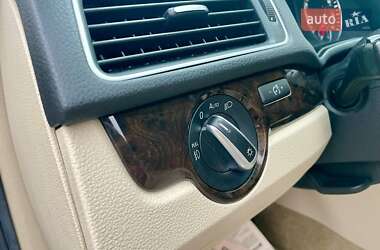 Седан Volkswagen Passat 2015 в 