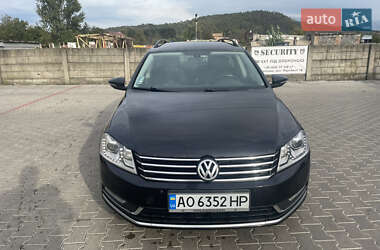 Универсал Volkswagen Passat 2012 в Мукачево