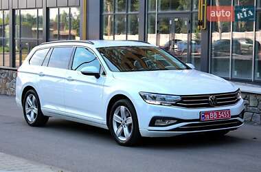 Універсал Volkswagen Passat 2020 в Вінниці