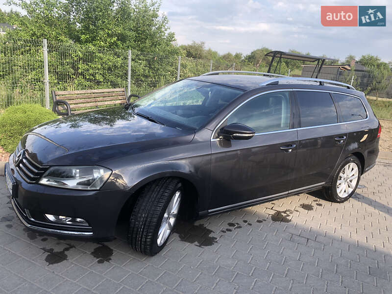 Volkswagen Passat 2011