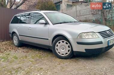 Універсал Volkswagen Passat 2003 в Запоріжжі