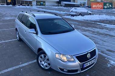 Універсал Volkswagen Passat 2005 в Житомирі