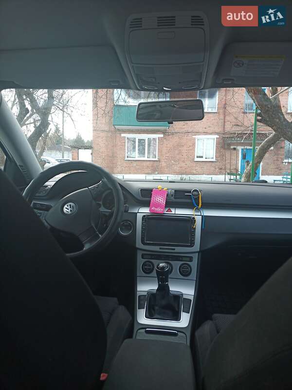 Универсал Volkswagen Passat 2007 в Краснограде