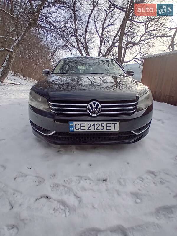 Седан Volkswagen Passat 2013 в Чернівцях