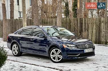 Седан Volkswagen Passat 2014 в Киеве