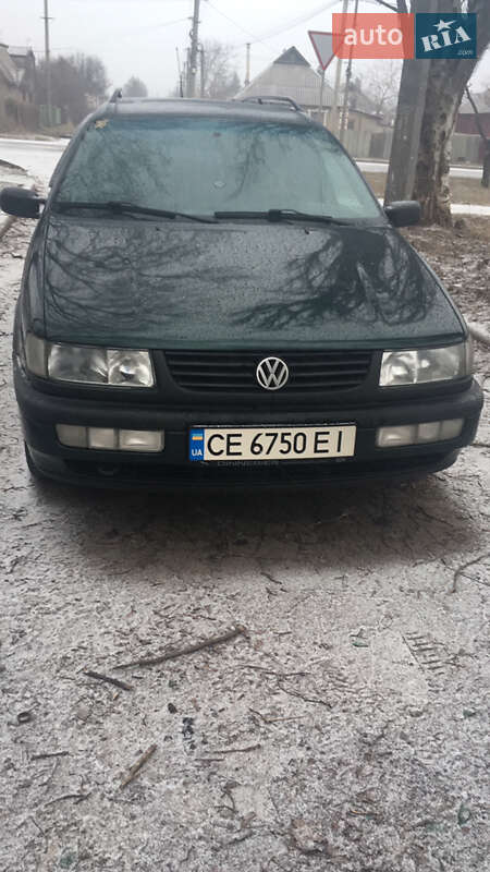 Универсал Volkswagen Passat 1996 в Дубровице