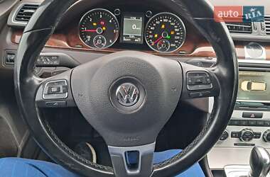 Универсал Volkswagen Passat 2012 в Броварах