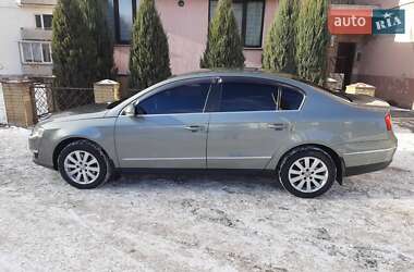 Седан Volkswagen Passat 2007 в Харкові