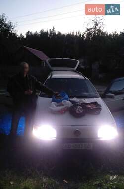 Универсал Volkswagen Passat 1993 в Виннице