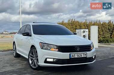 Седан Volkswagen Passat 2018 в 