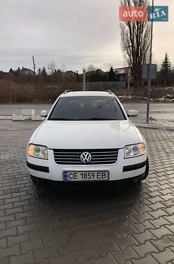 Універсал Volkswagen Passat 2001 в Чернівцях