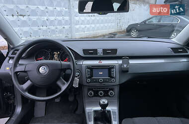 Універсал Volkswagen Passat 2010 в Києві