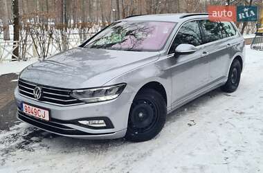 Універсал Volkswagen Passat 2020 в Києві