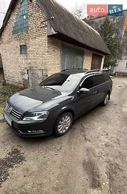 Універсал Volkswagen Passat 2014 в Перемишлянах