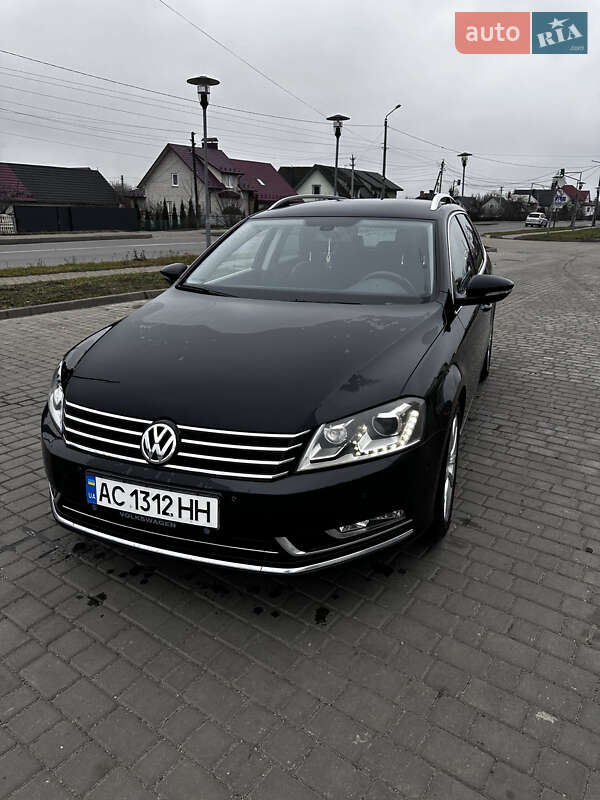 Volkswagen Passat 2011 Volkswagen Passat 2011