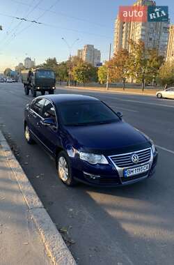 Седан Volkswagen Passat 2006 в Сумах