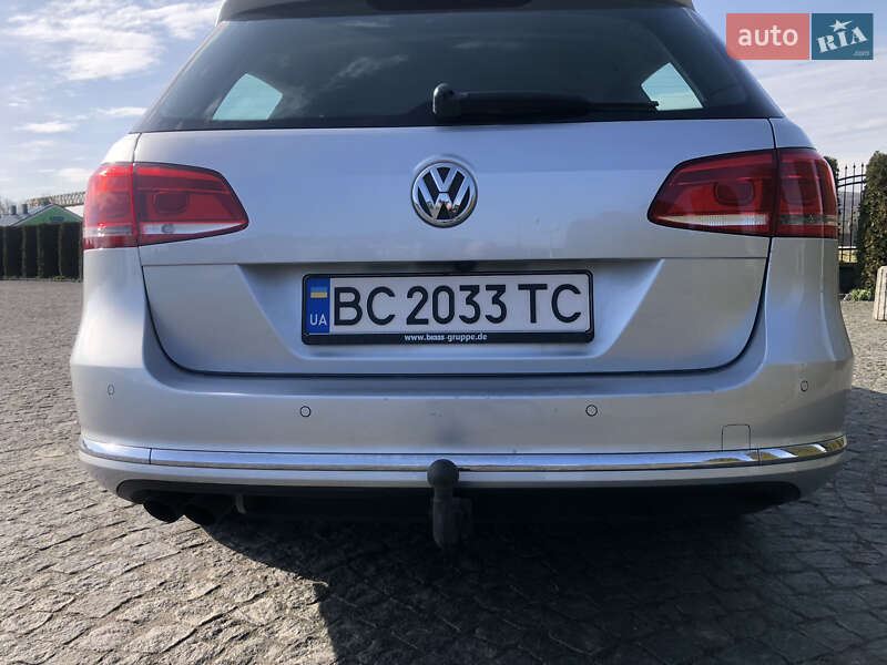Универсал Volkswagen Passat 2014 в Жовкве