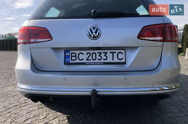 Универсал Volkswagen Passat 2014 в Жовкве