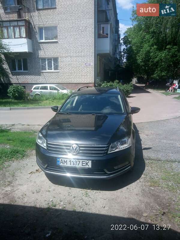 Volkswagen Passat 2011