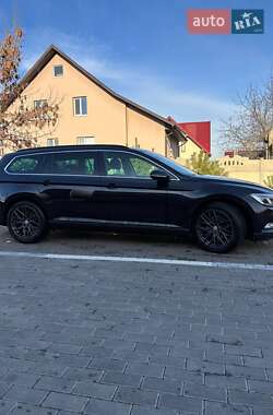 Універсал Volkswagen Passat 2017 в Луцьку