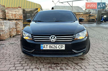 Седан Volkswagen Passat 2012 в Івано-Франківську