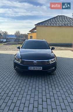 Універсал Volkswagen Passat 2016 в 