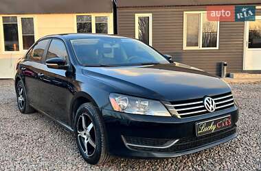 Седан Volkswagen Passat 2012 в Одесі