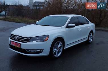 Седан Volkswagen Passat 2014 в Дубно