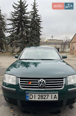 Седан Volkswagen Passat 2003 в Харкові