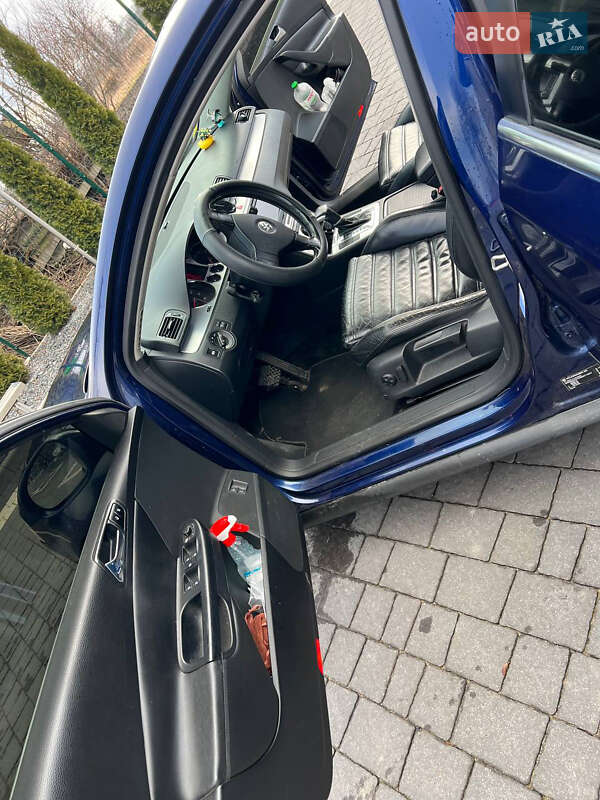 Седан Volkswagen Passat 2005 в Тернополе