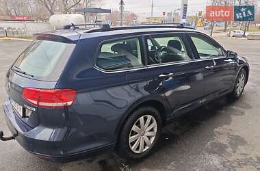 Универсал Volkswagen Passat 2015 в 