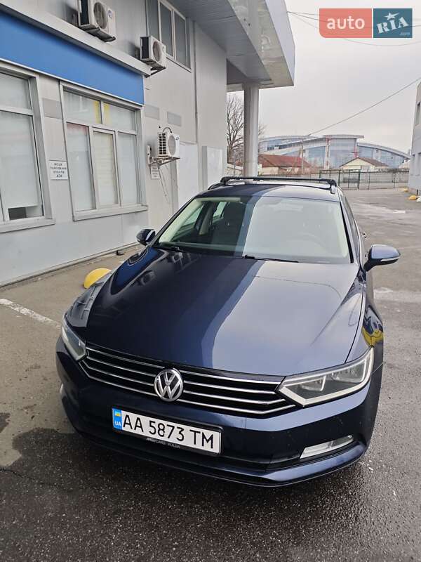 Универсал Volkswagen Passat 2015 в 