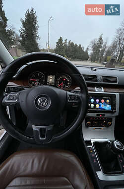 Универсал Volkswagen Passat 2011 в Кривом Роге