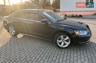 Седан Volkswagen Passat 2011 в Львове