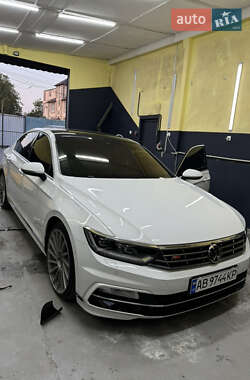 Седан Volkswagen Passat 2016 в Вінниці