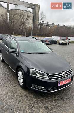 Універсал Volkswagen Passat 2011 в Кременці