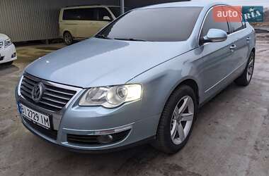 Седан Volkswagen Passat 2008 в Кременчуці