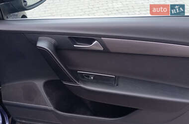 Универсал Volkswagen Passat 2014 в 