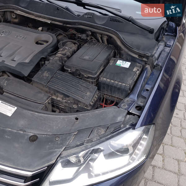 Универсал Volkswagen Passat 2014 в Львове