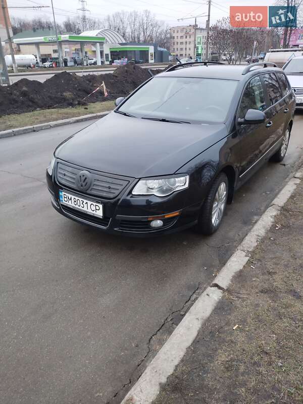 Універсал Volkswagen Passat 2010 в Сумах